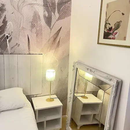 Testaccio Sul Tevere Romantic Historical Close Fao *