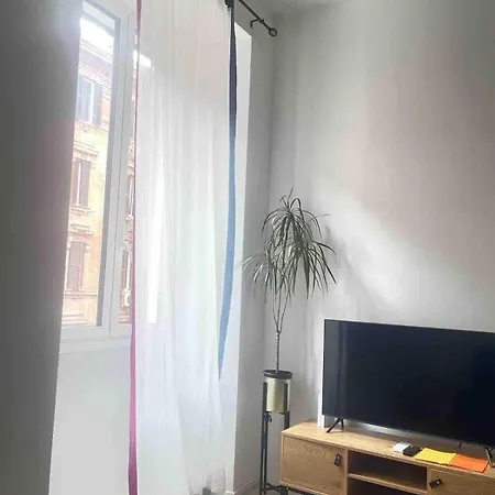 Testaccio Sul Tevere Romantic Historical Close Fao